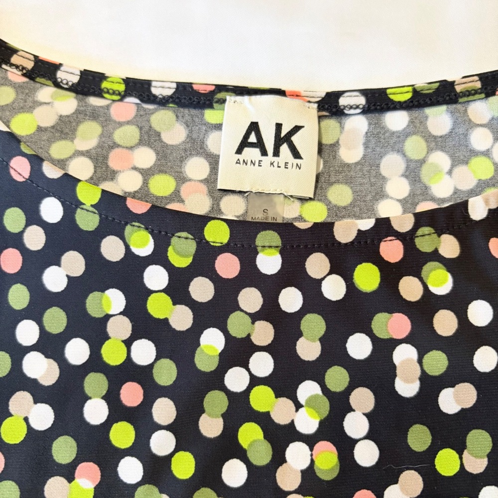 Anne Klein Women Black Multi Color Polka Dot Cap Sleeve Banded Hem Blouse Small - Picture 2 of 6